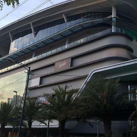 Zen Home Gramercy Residences Makati Makati City Exterior foto